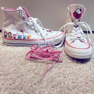 Flash sale Hello Kitty for Converse white high top